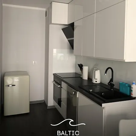 Baltic Kolobrzeg, 800m Sea, Baltycka Daire